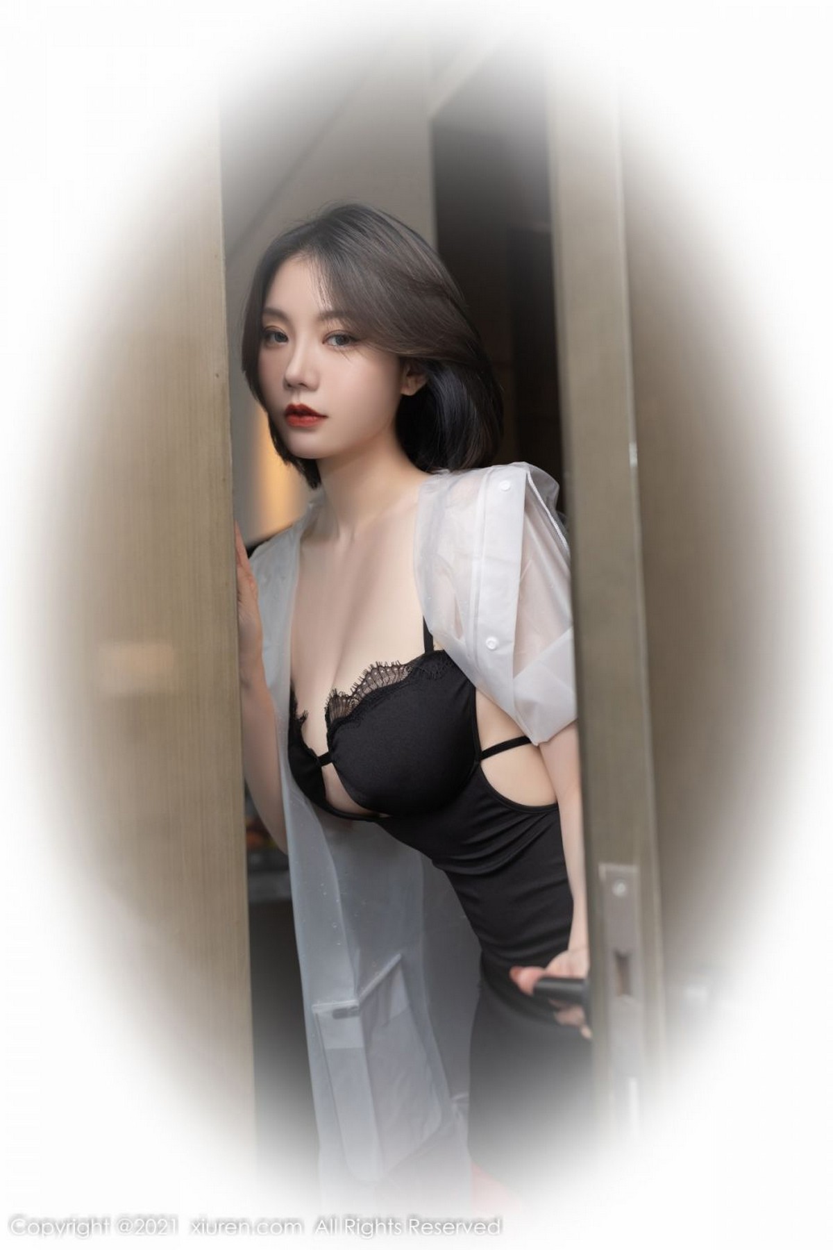 安然红丝吊袜撩人诱惑写真模特重庆旅拍美女套图