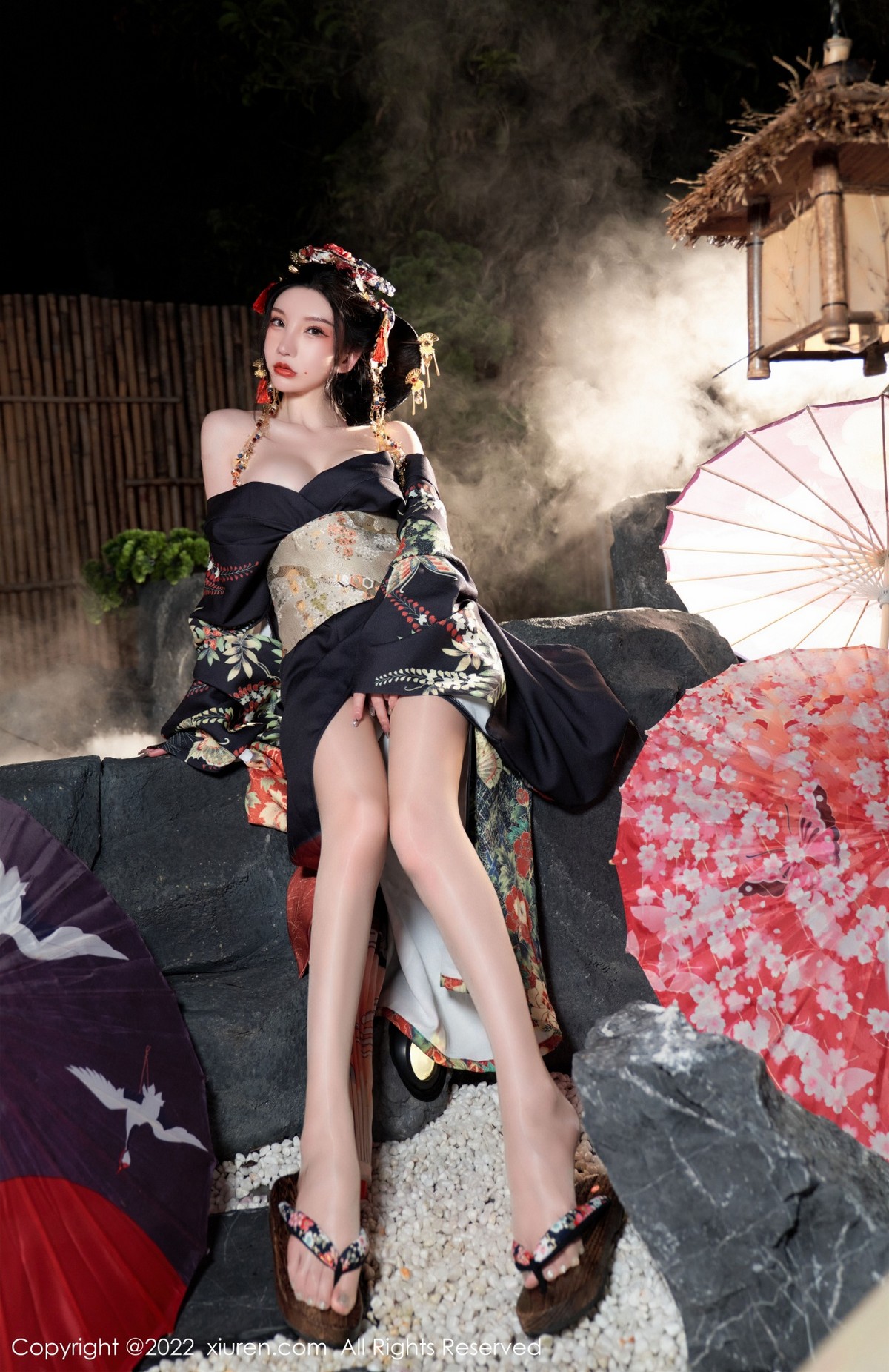 周于希露翘臀美腿诱惑写真歌舞伎町美女套图